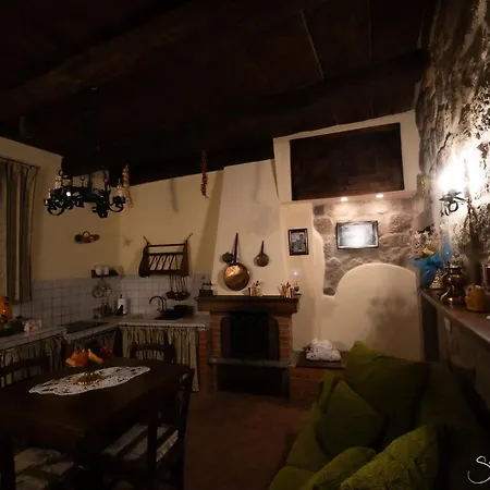 דירה La Casa Del Puffo סנטה פיורה